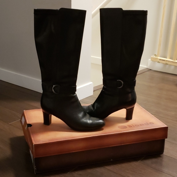 Blondo Boots - Picture 3 of 3
